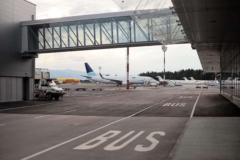 Transavia France launches ParisLjubljana flights Demokracija